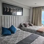 Luxuoso Apartamento Beira-Mar Com Sacada Em Maceio