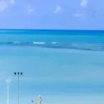 Apartamento Na Praia De Ponta Verde Com Piscina
