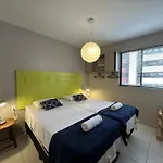Den Oude Home, a poucos metros da praia da Ponta Verde