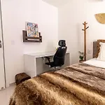 Apartamentos Com Internet Rapida
