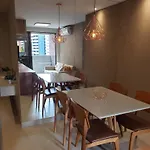 Apt 2 Quartos E Sala Climatizado Ponta Verde