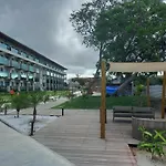 Ipioca Summer Ville Apt Completo Em Resort Pe Na Areia