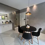 Flat Costanova