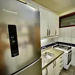 Beira Mar 2 Quartos Com Ar E Cozinha Completa