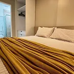 Edf Sevilha - Apartamento Com 1 Suite Climatizada E 2 Banheiros, Sala Climatizada A 300 Metros Da Beira-Mar De Ponta Verde - Excelente Localizacao