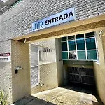 Anna Leal Hospedagem - Ap Beira-Mar, Piscina, Suite Climatizada, Garagem