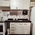 Lindo Flat A Poucos Passos Da Praia