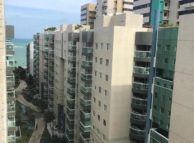 Condominio De Luxo A Beira Mar!