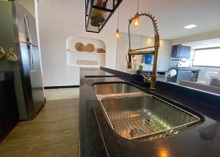 Luxor Double Aluguel Por Temporada Com Varanda Gourmet Contendo Churrasqueira E Frigobar, Vista Panoramica Da Ponta Verde! 2 Quartos Com Split, 2 Banheiros E Uma Banheira De Hidromassagem Na Suite Do Apartamento!