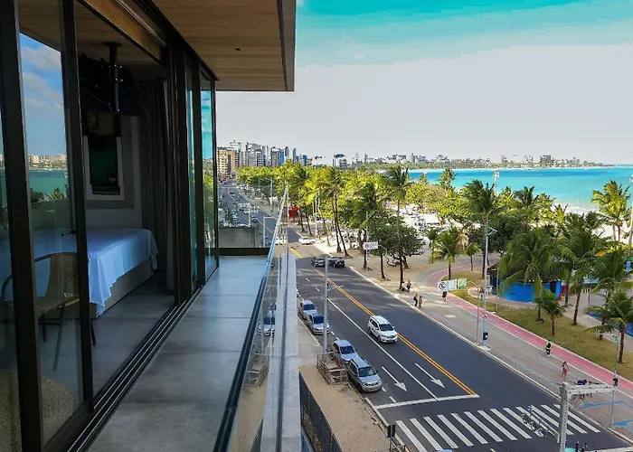 Predio De Alto Padrao De Luxo A Beira Mar!