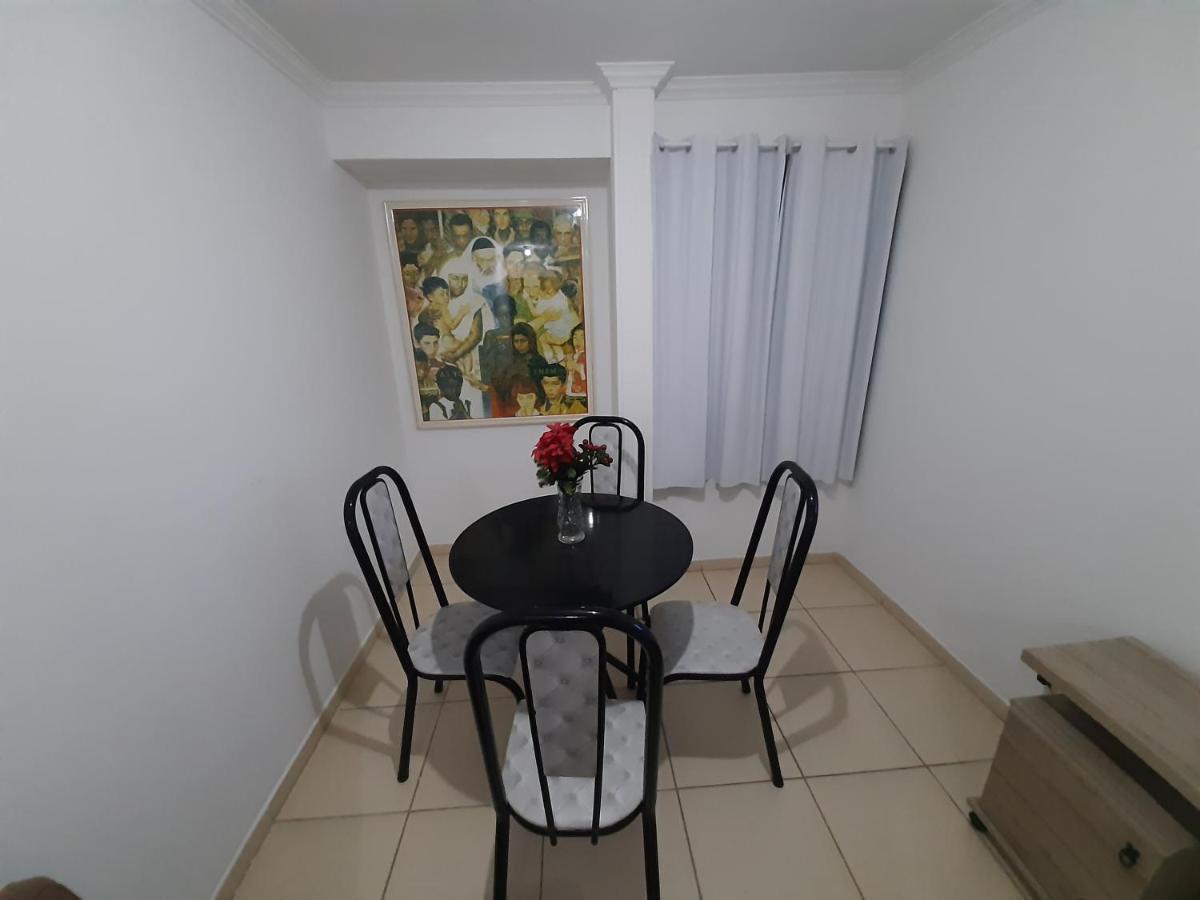 Apartamento Edificio Carlton, Ponta Verde, 20 Metros Do Mar!