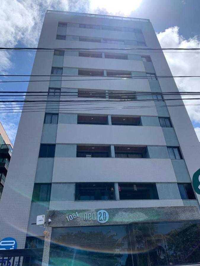 Na Beira Mar: Oceanfront With Lateral Sea View Apartamento Maceió