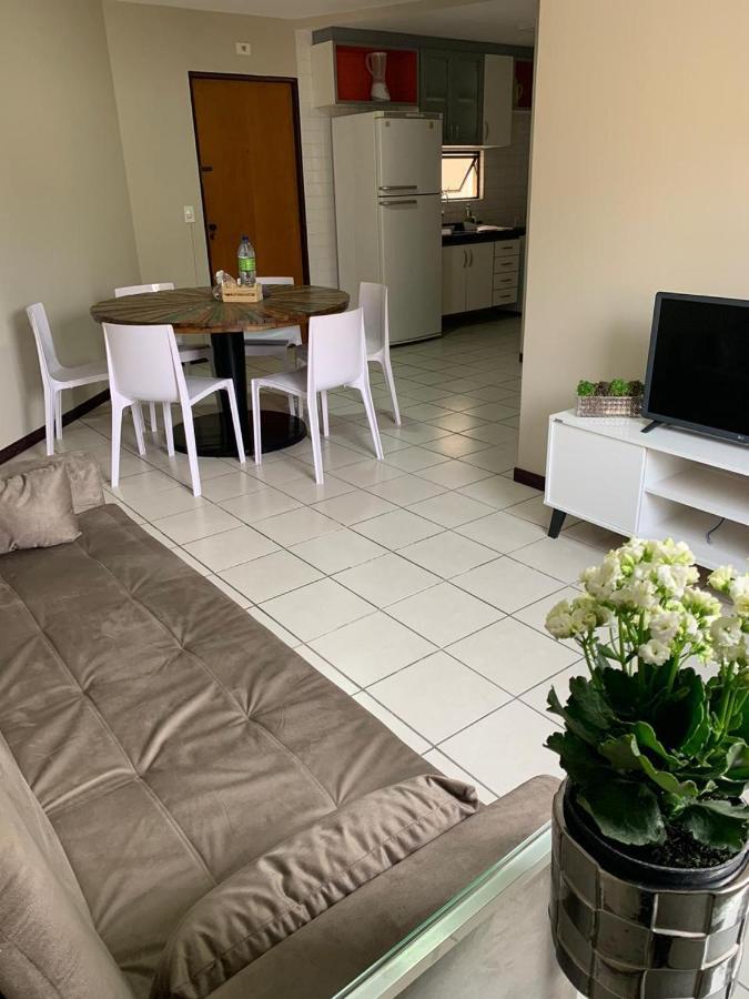 Ape Com 2 Quartos Com Ar Condicionado Na Linda Praia De Jatiuca