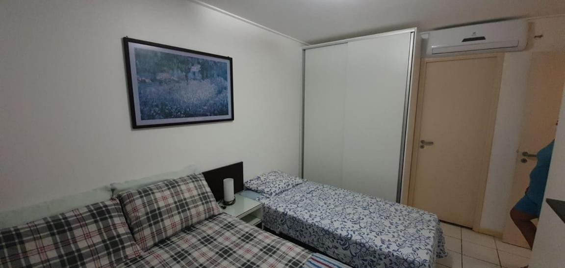 Na Beira Mar: Oceanfront With Lateral Sea View Apartamento *