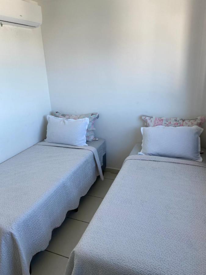 Apartamento Gales De Pajucara 1002 *