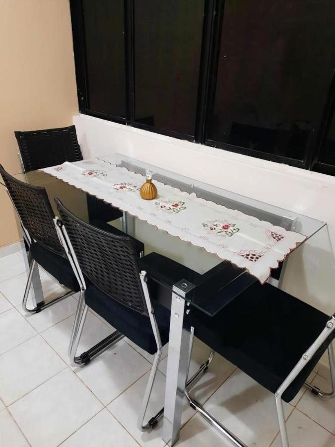 Apartamento Jatiuca, Excelente Localizacao.balada, Praia.. *