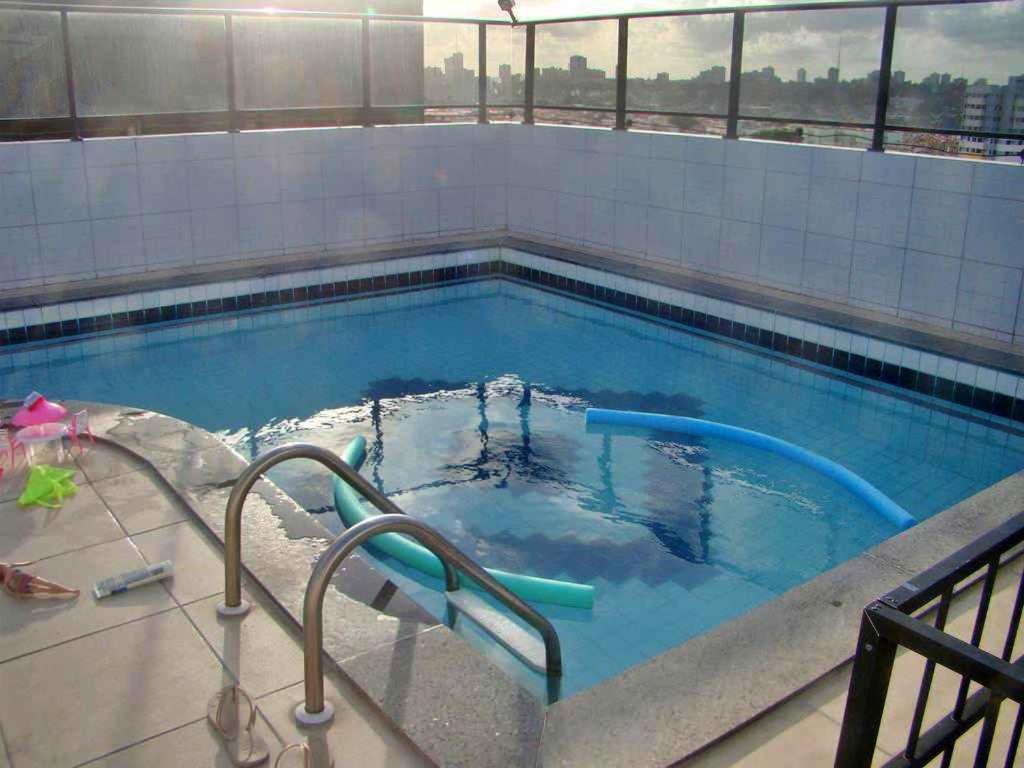 02 Quartos, A 100 Metros Da De Pajucara * Maceió