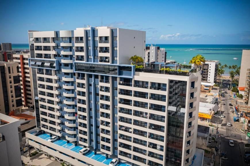 Apartment Edificio Time: Urban Oasis With Pool, Gym, And Maceio (Alagoas)
