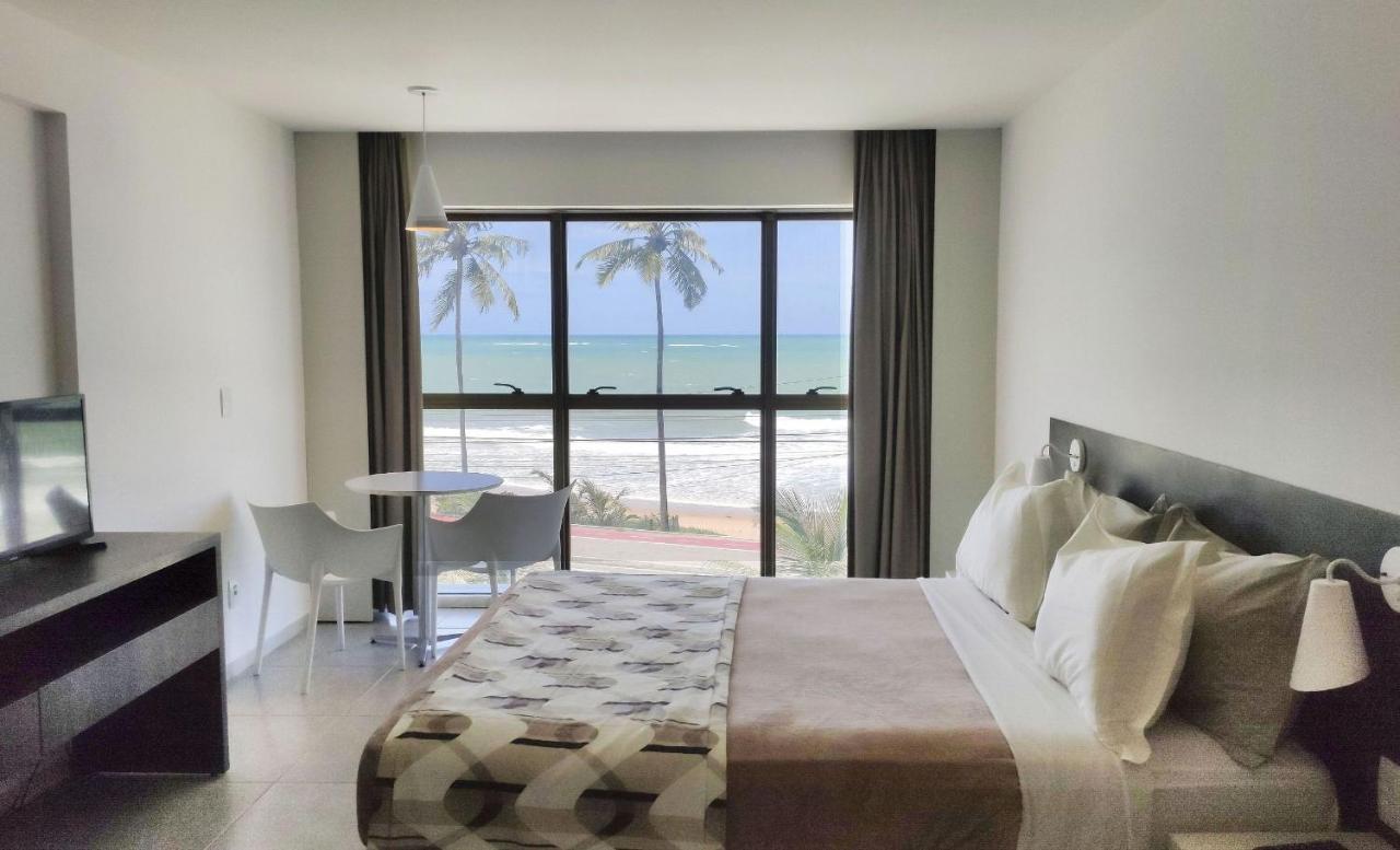 Flat Frente Mar C Limpeza Diaria | R206 Maceió