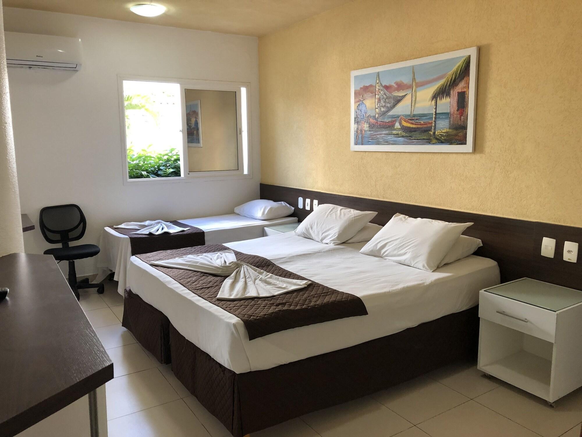 Des Basques Hotel