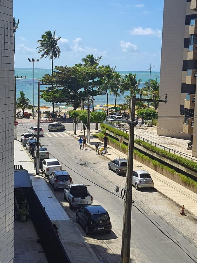 Apartamento Na Beira-mar Da Ponta Verde- Apartamento