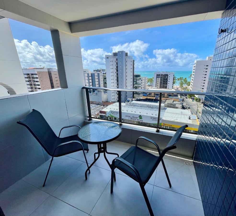 Edificio Time: Urban Oasis With Pool, Gym, And