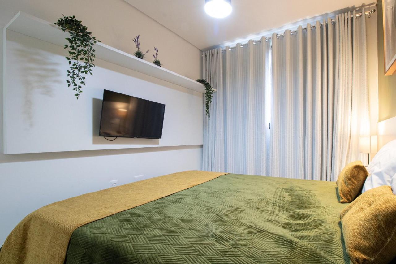 Com Varanda E Vista Mar 3min Da Apartamento *