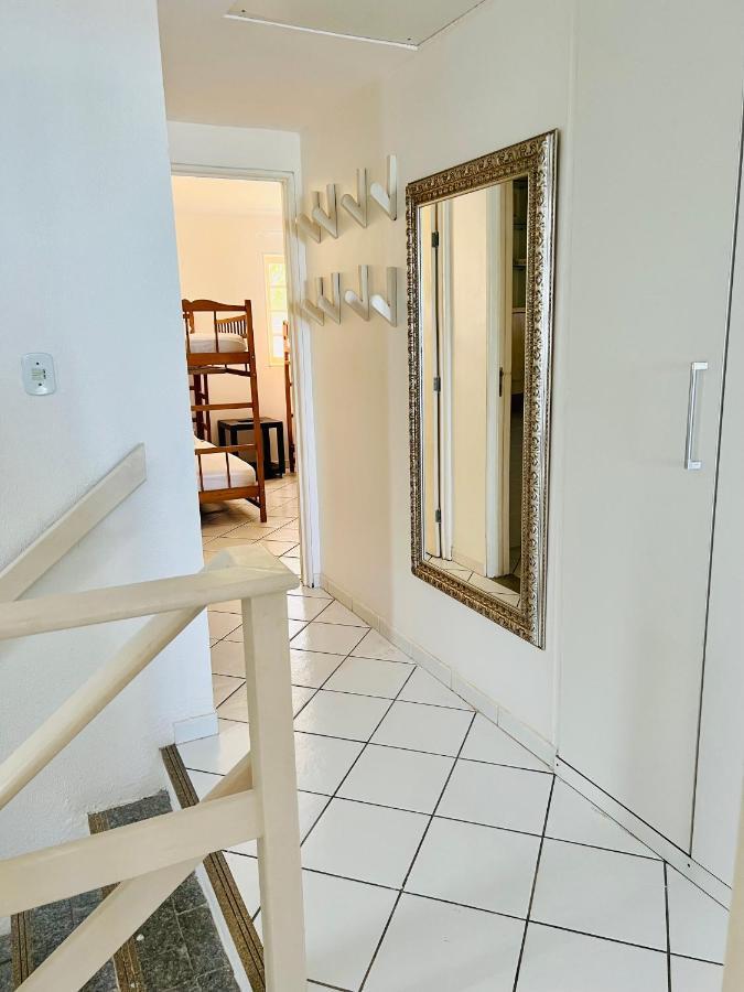 Casa Duplex Beira Mar Com Caseiro De Cortesia Em *