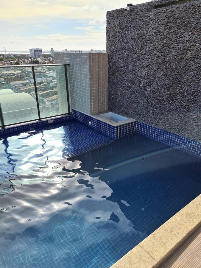 Apartamento Grande Apartamento 2/4 beira-mar *