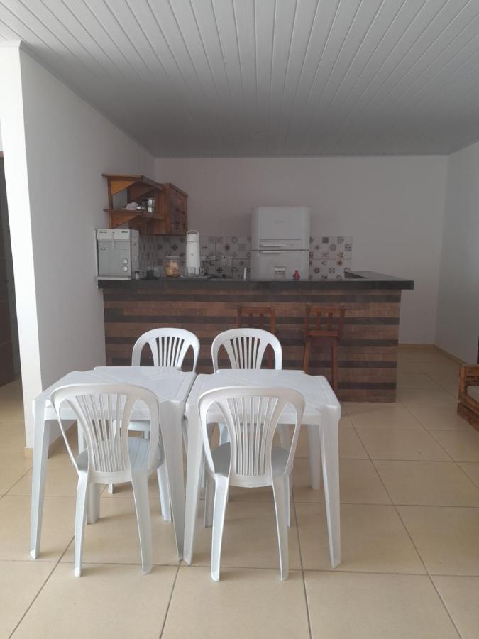 Todos Os Cantos Albergue *