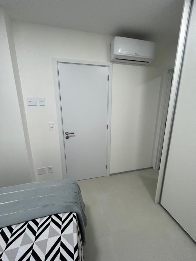 Amplo E Confortavel Em Apartamento *