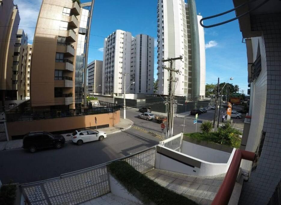 Ponta Verde: 50m Do Mar -apto Completo Wifi 500mb *