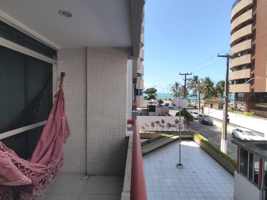 Ponta Verde: 50m Do Mar -apto Completo Wifi 500mb Apartamento Maceió