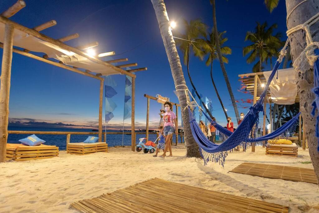 Apartamento Ponta Verde: 50m Do Mar -apto Completo Wifi 500mb Maceió