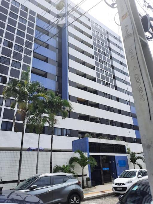 Apartamento Luxor 2 Quartos 2 Banheiros Com Split Garagem Coberta E Otima Localizacao Maceió