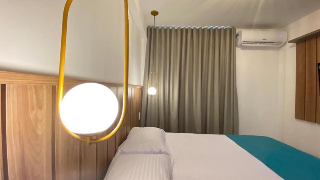 Apartamento Na Ponta Em Alto Padrao *