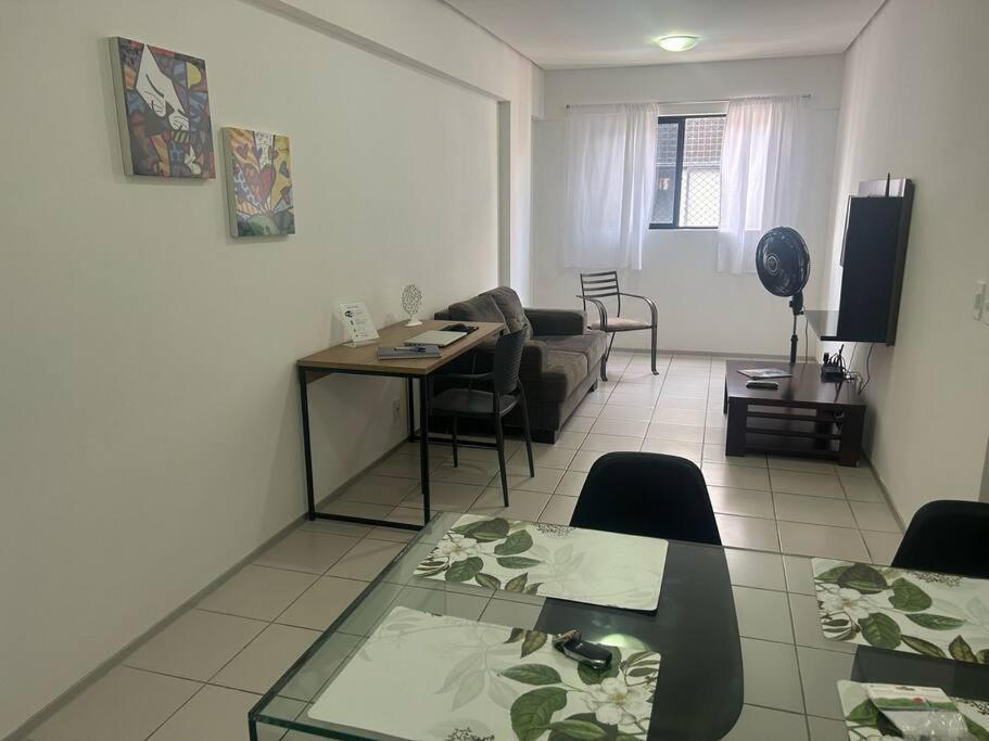 No Edificio Setai Apartamento
