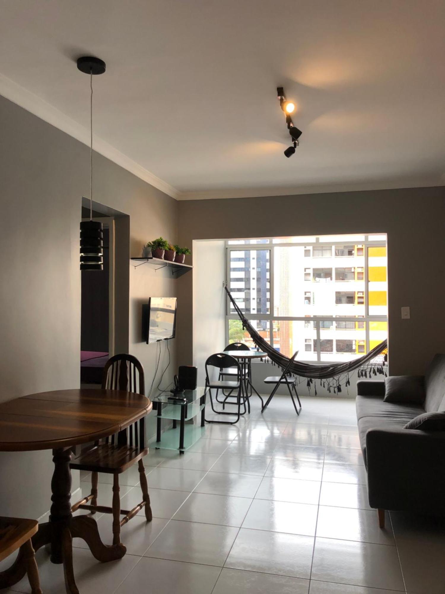 Apt A 150m Da Faixa De Da Ponta Com 2 Quartos 2 Banheiros Cozinha Sala De Estar Garagem Coberta 2 Elevadores Portaria 24h Recentemente Reformado Acomoda Ate 5 Pessoas Apartamento