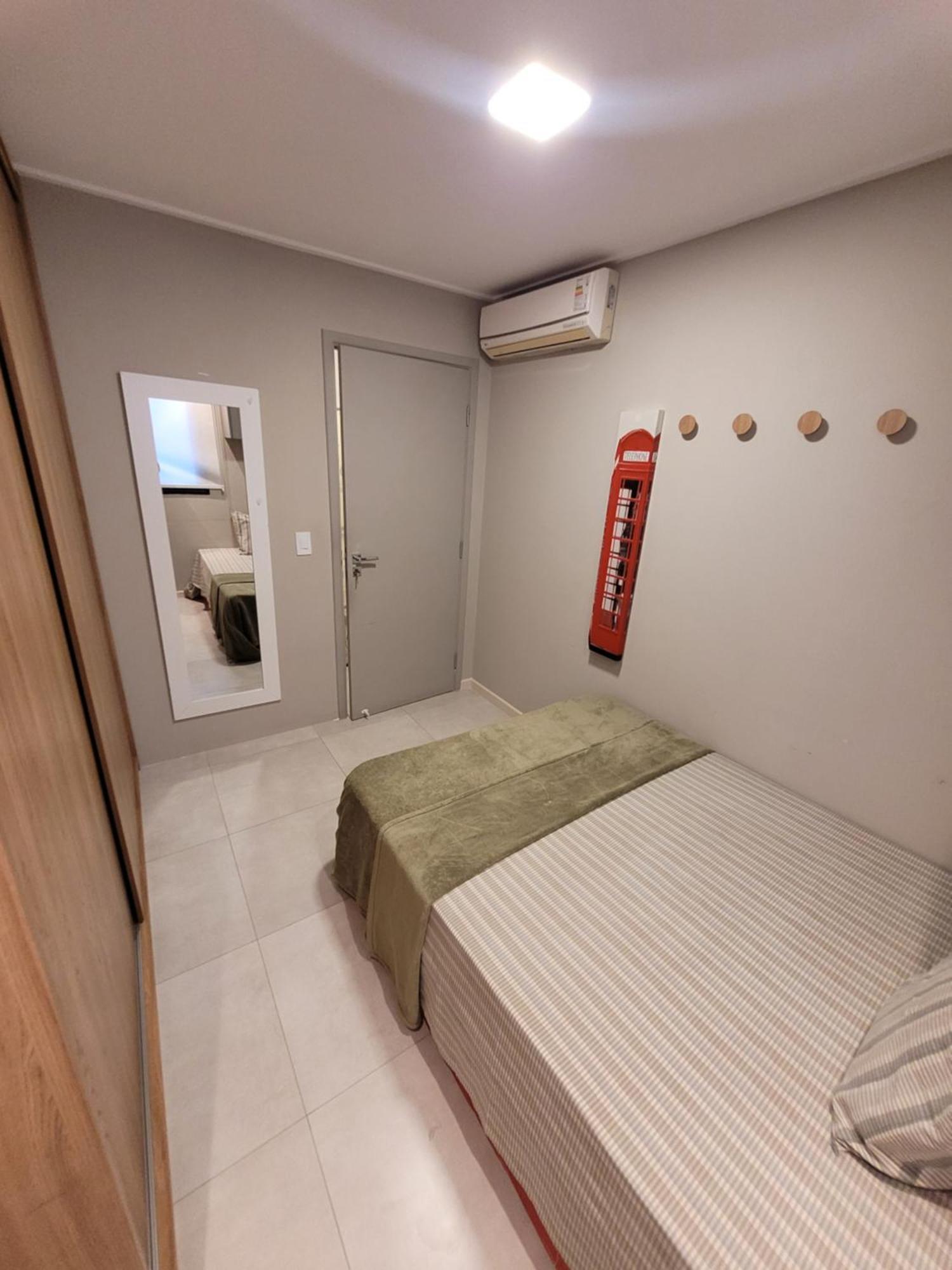 Apartamento Luxo 2/4 Beira-mar Pajucara - *