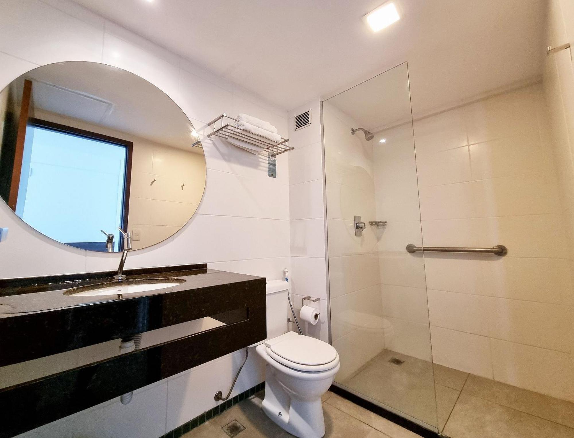 Flat Frente Mar C Limpeza Diaria | R601 Apartamento *
