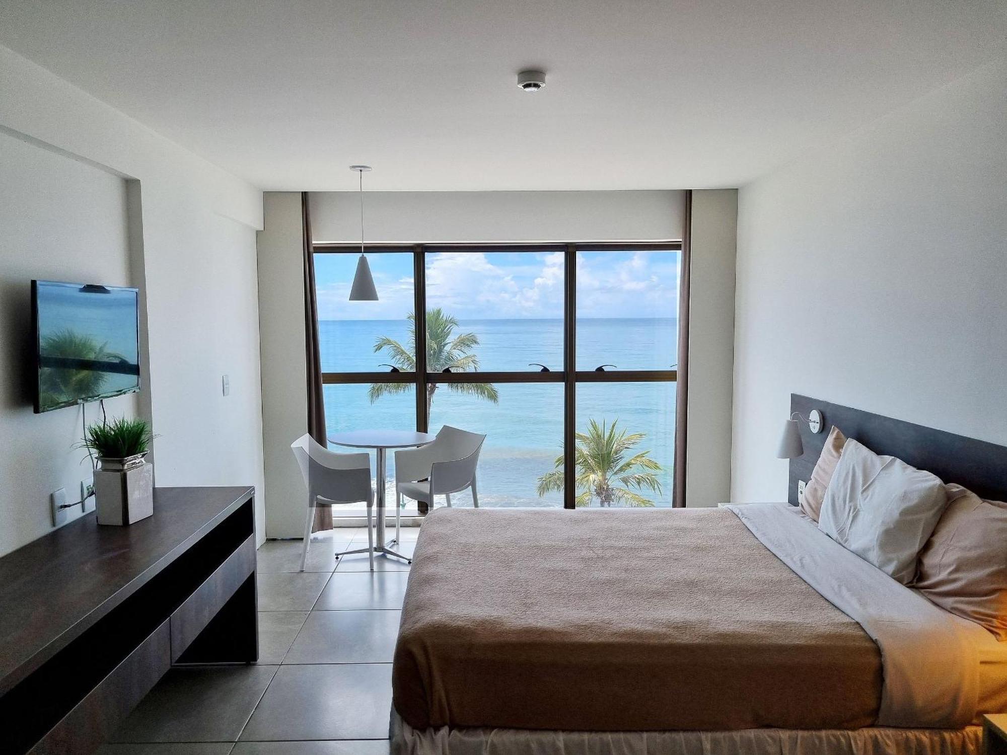 Flat Frente Mar C Limpeza Diaria | R601 Maceió
