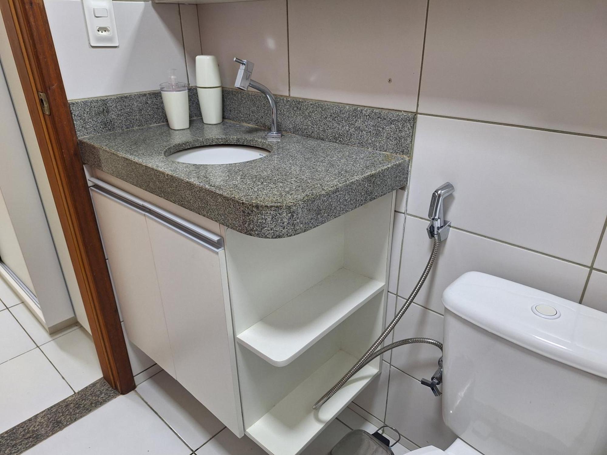 Perto De Aconchegante E Equipado Na Jatiuca Apartamento *