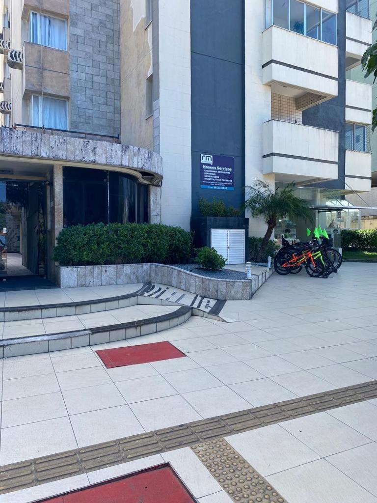 Exclusividade Com Vista Incrivel A Beira-mar Na De Pajucara Dois Quartos - Apto 901 Apartamento
