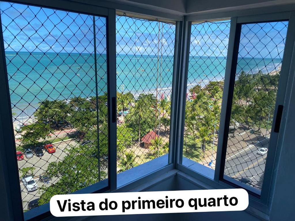 Exclusividade Com Vista Incrivel A Beira-mar Na De Pajucara Dois Quartos - Apto 901 *