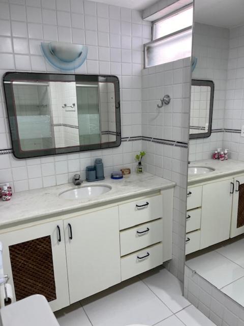 Apartamento No Point Da Ponta Maceió