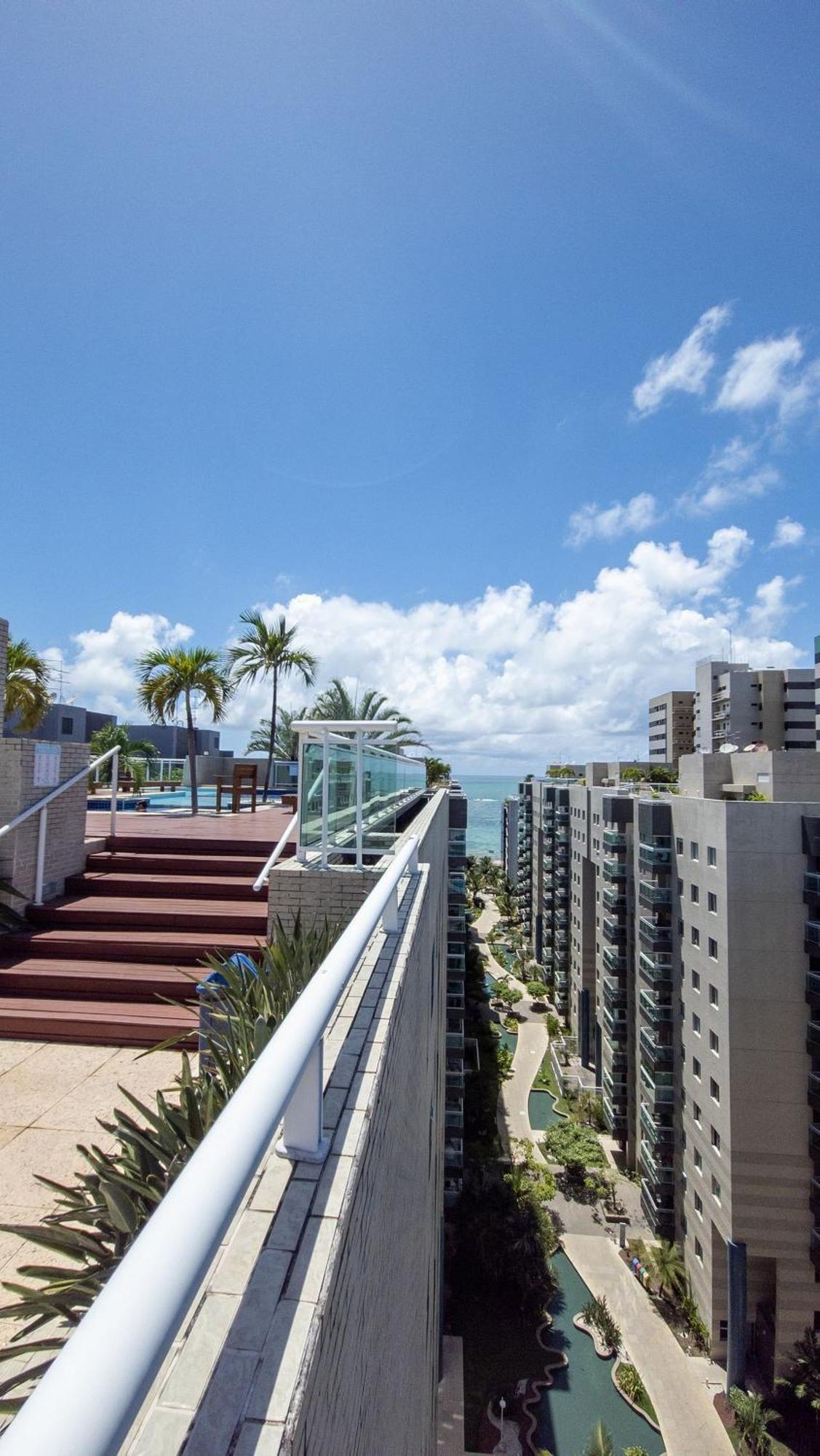 Apartamento Condomínio De Luxo A Beira Mar! *