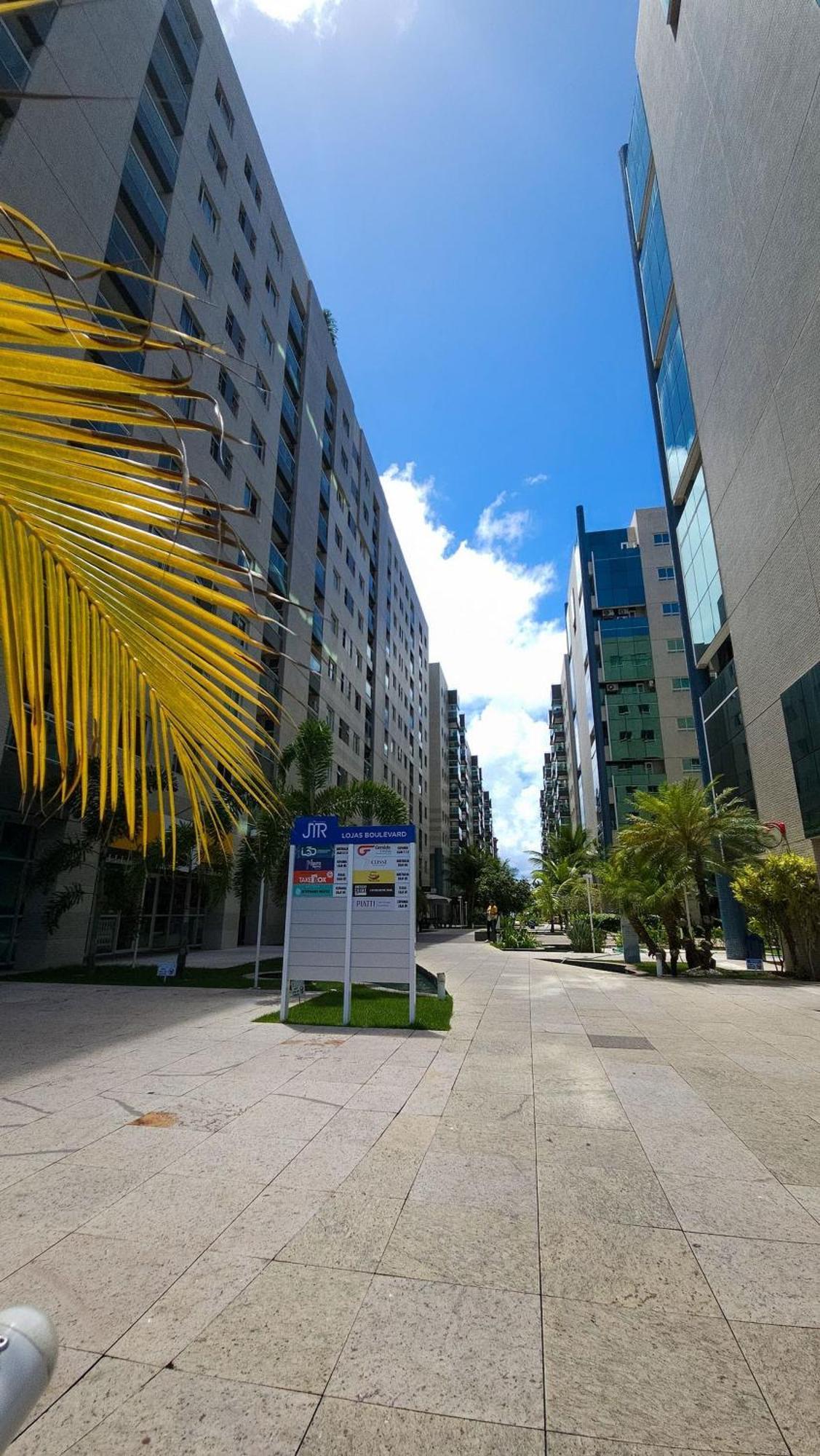 Condomínio De Luxo A Beira Mar! Apartamento