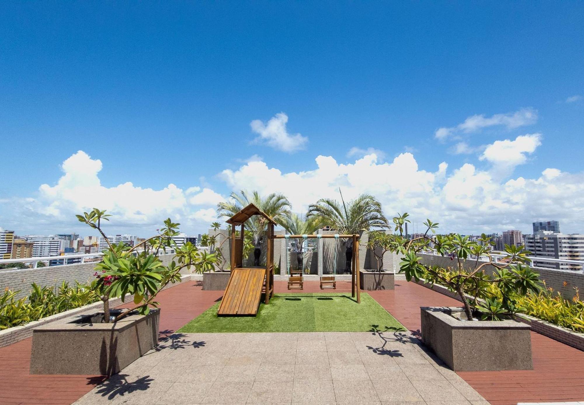 Apartamento Condomínio De Luxo A Beira Mar!