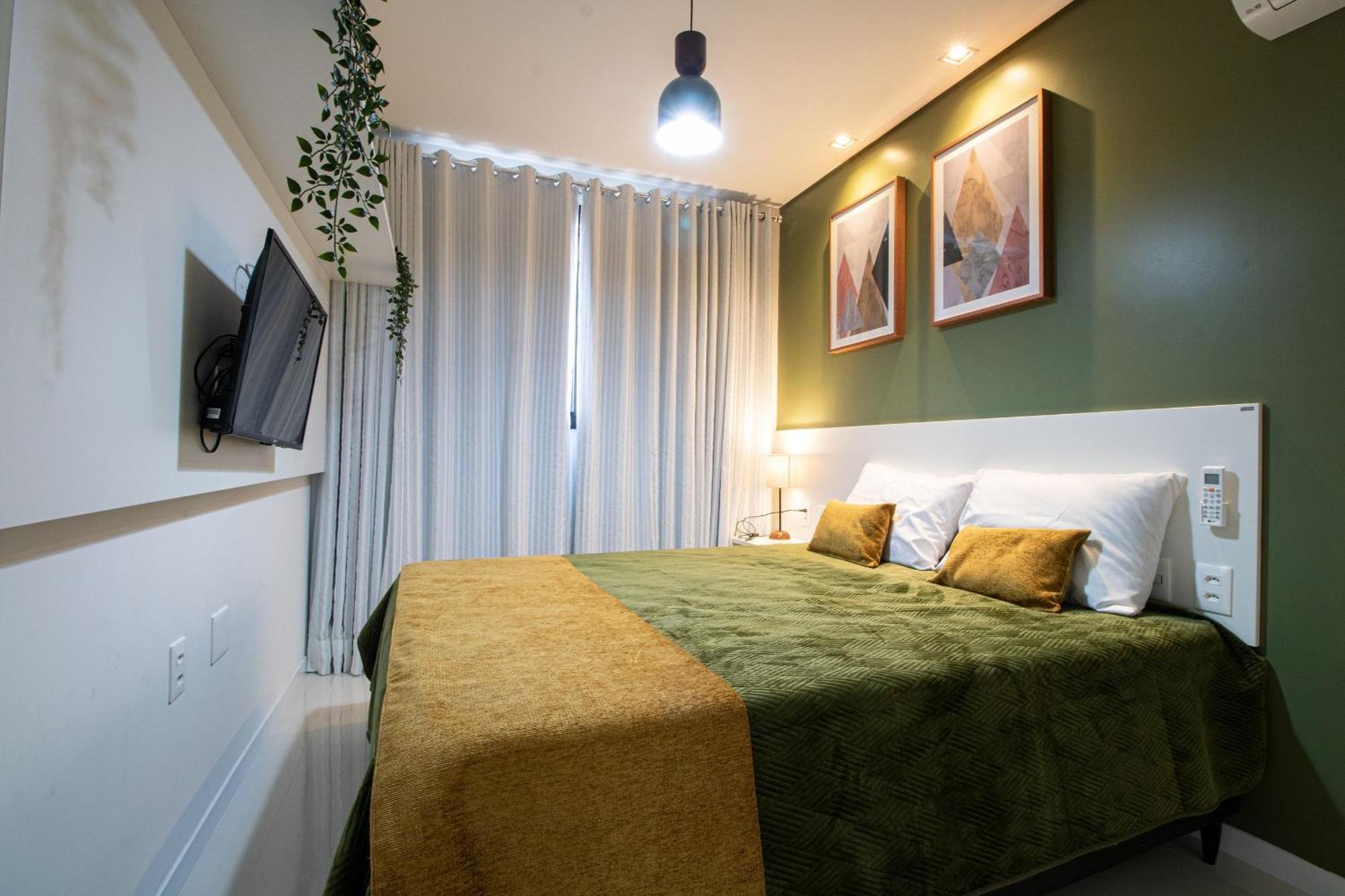 Apartamento Com Varanda E Vista Mar 3min Da
