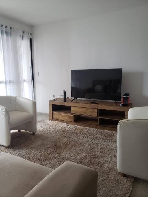 Completo, No Coracao Da Ponta Apartment *